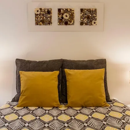 Apartment Casa Oliveira In Downtown Ii